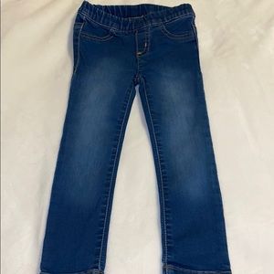 Stretchy skinny jeans